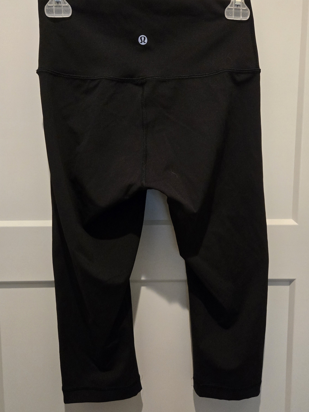 lululemon athletica Black Cropped Performance Leggings